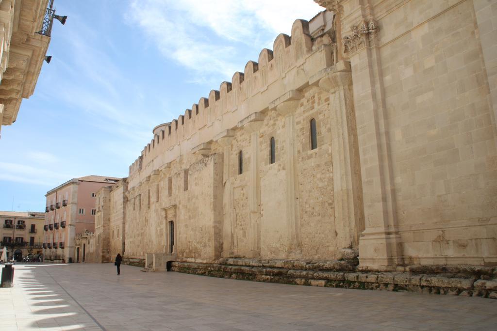 La Casa Di Ilde Al Duomo - Ortigia Holidays Syracuse Exterior photo